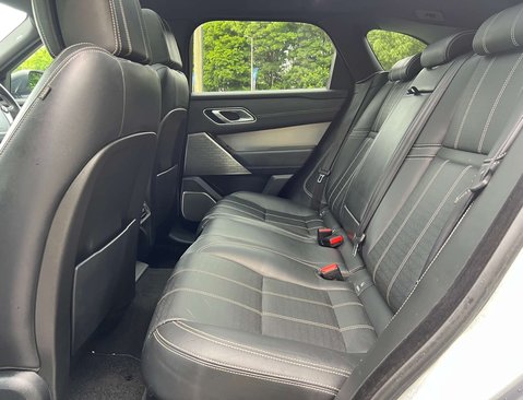 Land Rover Range Rover Velar 3.0 Range Rover Velar R-Dynamic HSE D300 Auto 4WD 5dr 42