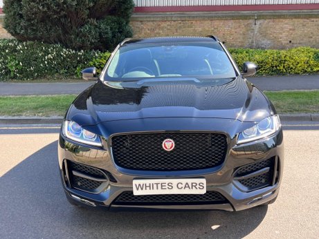 Jaguar F-Pace 2.0 D180 R-Sport Auto AWD Euro 6 (s/s) 5dr 4