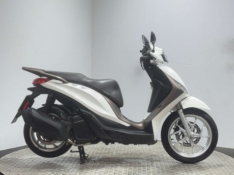 Piaggio Medley 2022 27K CLEAN 125CC LEARNER SCOOTER NEW MOT SERVICED