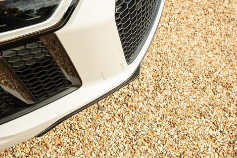 Audi R8 5.2 FSI V10 Plus S Tronic quattro Euro 6 (s/s) 2dr 17