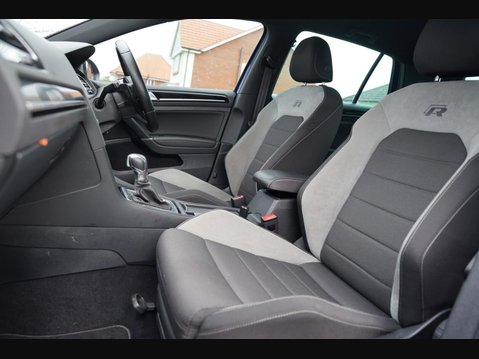 Volkswagen Golf 2.0 TSI BlueMotion Tech R DSG 4Motion Euro 6 (s/s) 5dr 22