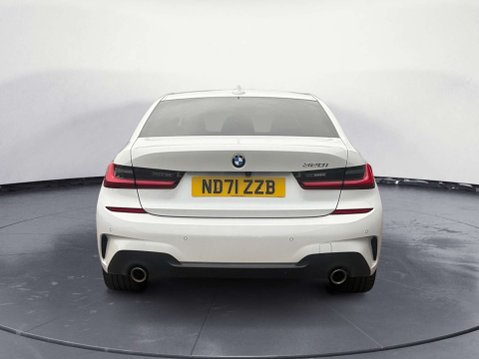 BMW 3 Series 2.0 320i M Sport Auto 4dr 4