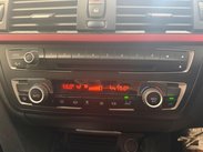 BMW 3 Series 2.0 318d Sport Euro 5 (s/s) 4dr 27