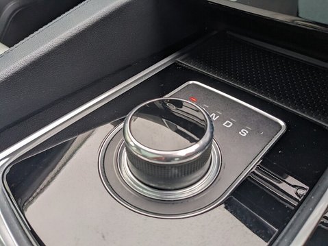 Jaguar F-Pace V6 FIRST EDITION AWD 30