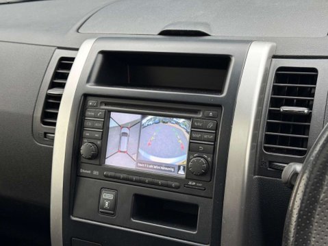 Nissan X-Trail 2.0 dCi Tekna Auto 4WD Euro 5 5dr (AVM) 86