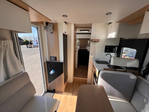 Pilote P720FGJ Selection 14