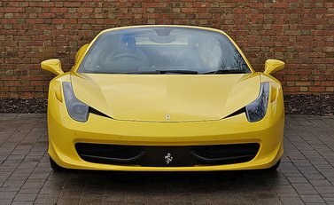 Ferrari 458 Spider 2