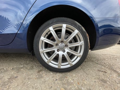 Audi A4 2.0 TDI SE Technik Multitronic Euro 5 (s/s) 4dr 42