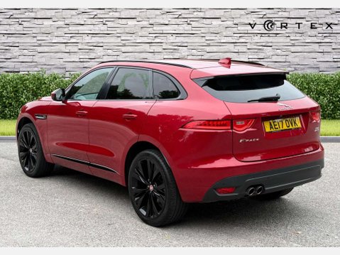 Jaguar F-Pace 2.0 F-PACE R-Sport AWD D Auto 4WD 5dr 5