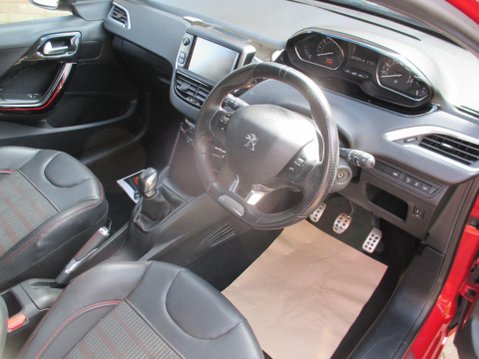 Peugeot 208 1.2 PureTech GT Line Euro 6 (s/s) 5dr 16