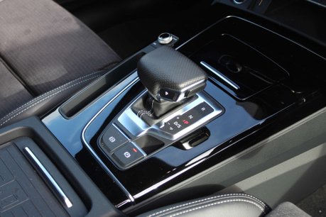 Audi Q5 2.0 Q5 Black Edition 40TDI MHEV Quattro SA 4WD 5dr 6