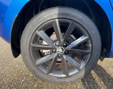 Skoda Fabia 1.0 Fabia Colour Edition TSI 5dr 15