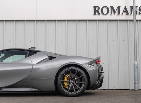 Ferrari SF90 Stradale 34