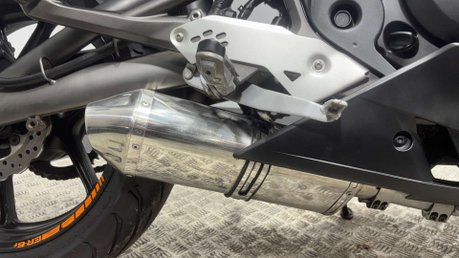 Kawasaki Er ER6 2010 ONLY 16K MOT SERVICED COMMUTER A2 BIKE 650CC TWIN 30