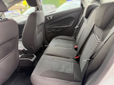 Ford Fiesta 1.25 Zetec Euro 5 5dr 21