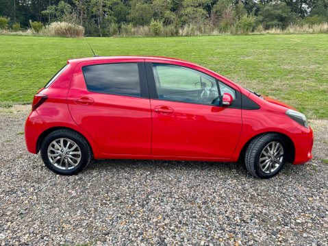 Toyota Yaris VVT-I ICON 2