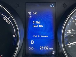 Toyota C-HR 1.8 C-HR-Dynamic HEV CVT 5dr 29