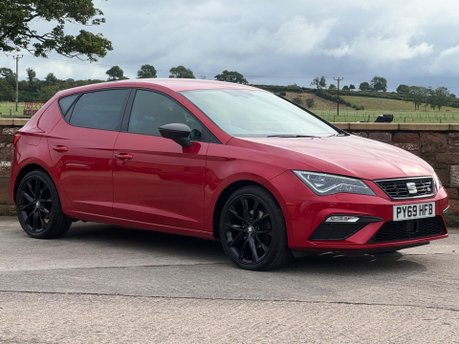 SEAT Leon 1.5 TSI EVO FR Black Edition Euro 6 (s/s) 5dr