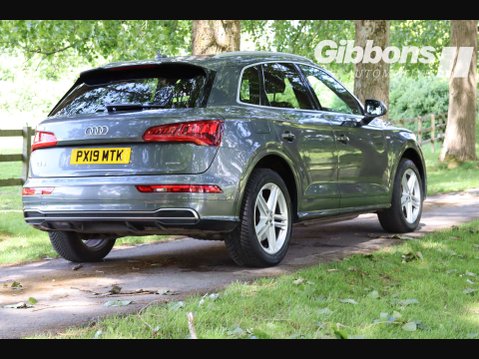 Audi Q5 2.0 Q5 S Line 40 TDI Quattro Semi-Auto 4WD 5dr 12