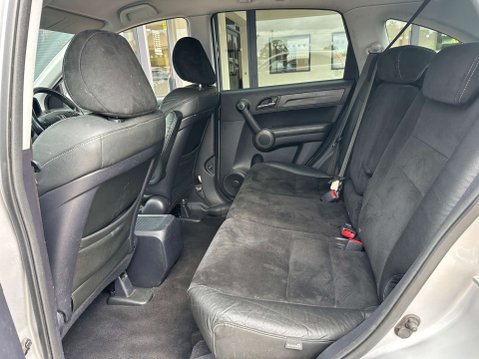 Honda CR-V 2.0 CR-V ES-T i-VTec Auto 4WD 5dr 16