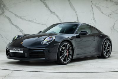 Porsche 911 Carrera 4S (992)