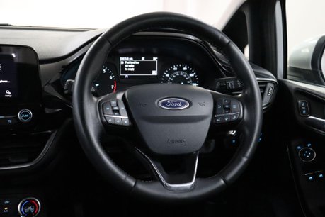 Ford Fiesta ZETEC 44
