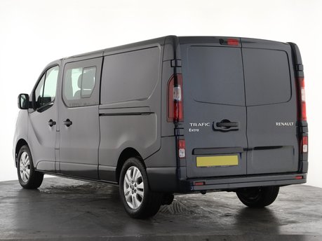 Renault Trafic LL30 Blue dCi 150 Extra MY26 Crew Van 9