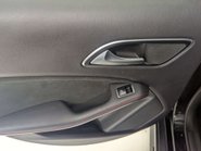 Mercedes-Benz GLA 2.1 GLA 200 D AMG Line Auto 5dr 44