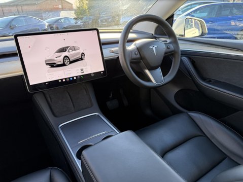 Tesla Model Y SUV 5dr Electric Auto RWD (346 ps) 29