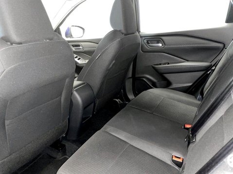 Nissan Qashqai 1.3 DIG-T MHEV Acenta Premium SUV 5dr Petrol Hybrid XTRON Euro 6 (s/s) (158 20