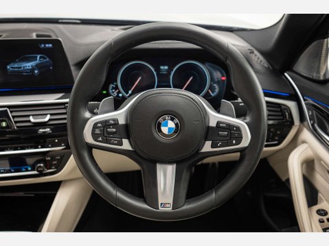 BMW 5 Series 3.0 540i xDrive M Sport Auto 4WD 4dr 33