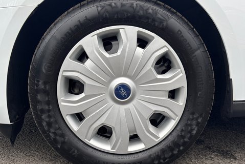 Ford Transit Connect 220 L1 Trend DCIV 100ps Tdci - Air Con 30