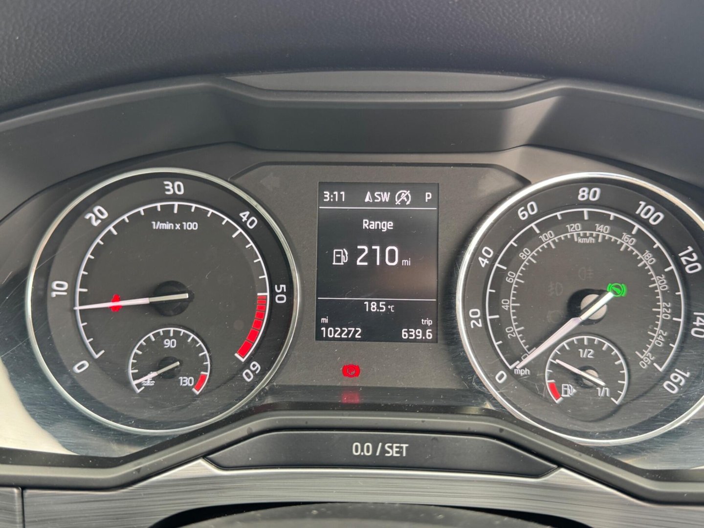 2019 Skoda Superb — image 33