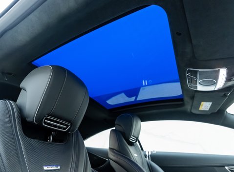 Mercedes-Benz S Class S63 AMG Coupe 15