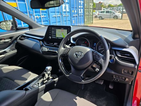 Toyota C-HR 2.0 VVT-h GPF Design SUV 5dr Petrol Hybrid CVT Euro 6 (s/s) (184 ps) 48