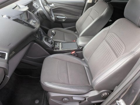 Ford Kuga 1.5 TDCi EcoBlue Titanium Edition Euro 6 (s/s) 5dr 17