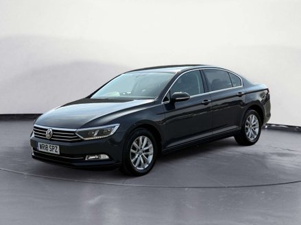 Volkswagen Passat 1.6 Passat SE Business TDI BlueMotion Technology Semi-Auto 4dr