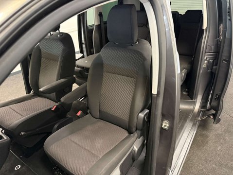 Toyota Proace Verso 2.0 Proace Verso Family L1 D-4D Auto 5dr 49