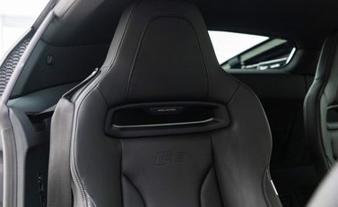 Audi R8 V10 Performance Carbon Black 7