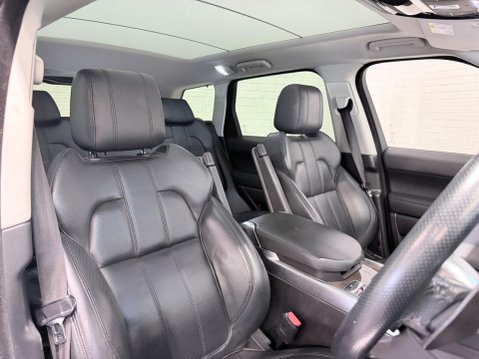 Land Rover Range Rover Sport 3.0 SD V6 HSE Auto 4WD Euro 6 (s/s) 5dr 11