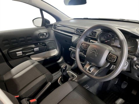 Citroen C3 1.2 PureTech PLUS Hatchback 5dr Petrol Manual Euro 6 (s/s) (83 ps) Cruise 12