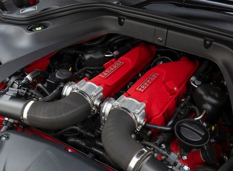 Ferrari California T Handling Speciale 33