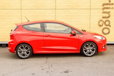 Ford Fiesta ST-LINE 13