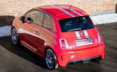 Abarth 695 Tributo Ferrari 9