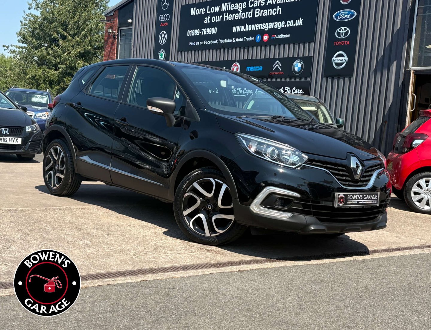 Renault Captur dealer public-web source image