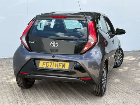 Toyota Aygo 1.0 Aygo X-Play TSS VVT-i 5dr 22