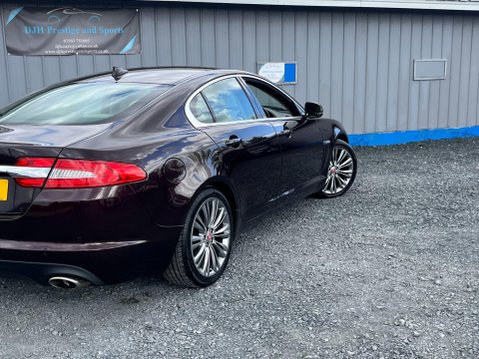 Jaguar XF 2.2d Portfolio Auto Euro 5 (s/s) 4dr 27