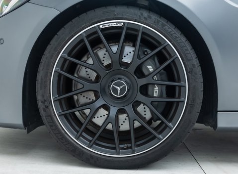 Mercedes-Benz C63 AMG PREMIUM Estate 26