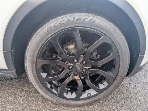 Land Rover Range Rover Evoque 2.2 SD4 Dynamic Auto 4WD Euro 5 5dr 32