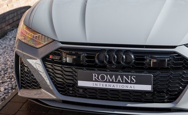 Audi RS6 Avant Vorsprung 24